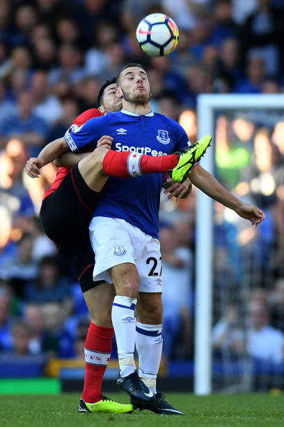 随几代人成 随几代人成